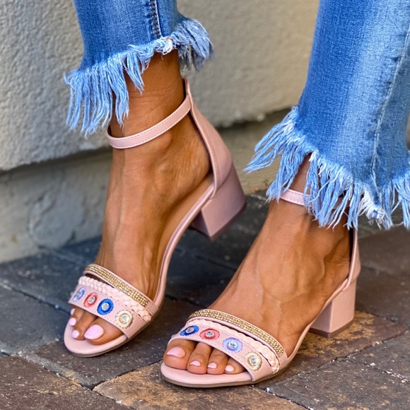 Boutique Shoes - Pink Embellished Strap Kitten Block Heel Sandals